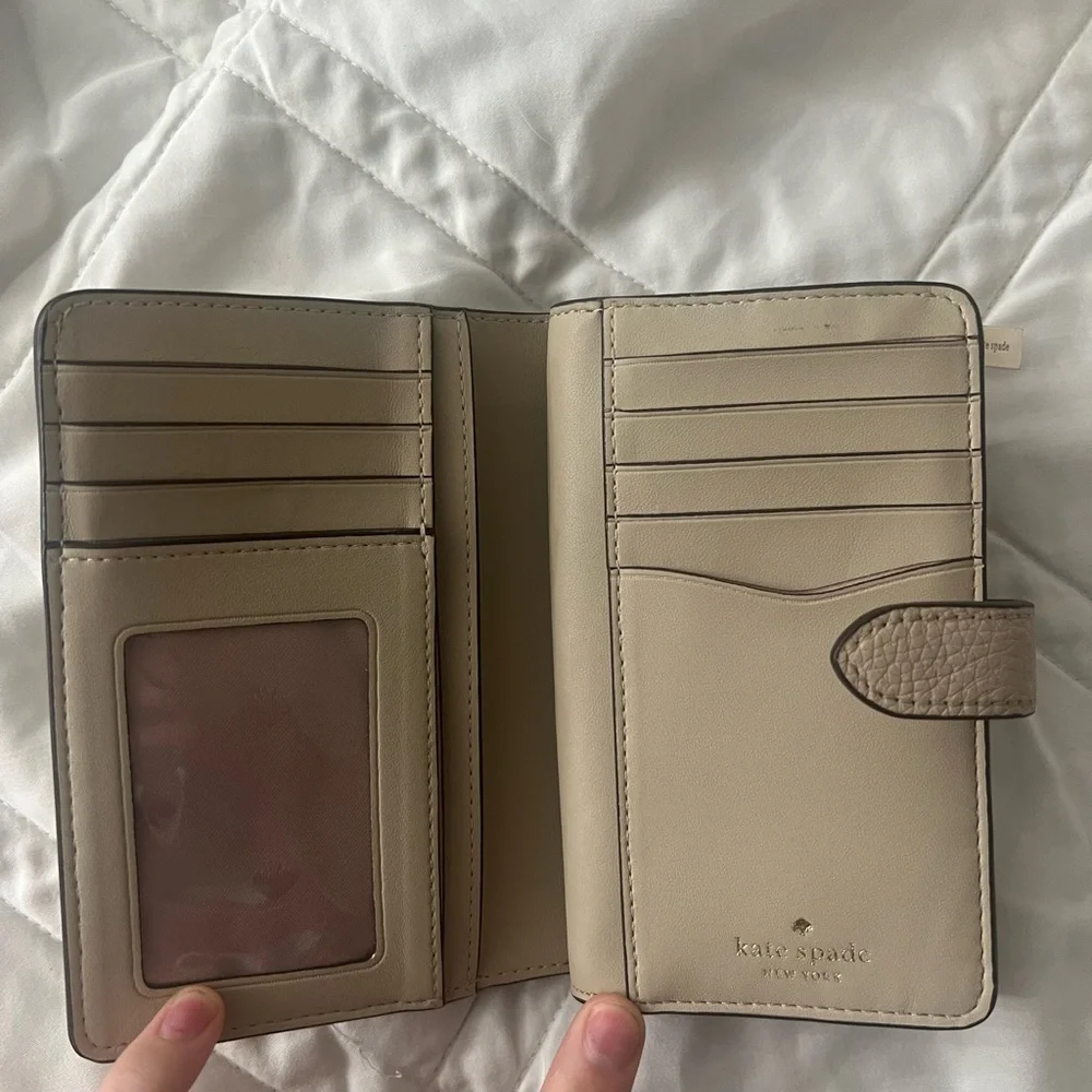 Kate Spade Taupe and Ivory Wallet - Picture 2 of 3